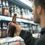 泰国宣布新规上路 禁止卖酒给“喝醉的人”