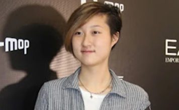 小龙女远走加拿大领救济粮 被传成龙出钱助女儿