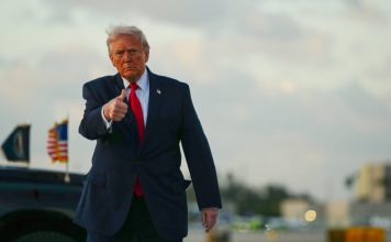 特朗普宣布再延长停火 称伊朗领导层“严重分裂”