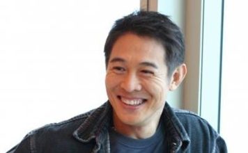 李连杰罕见宣布新动向 转战短剧当“助梦人”