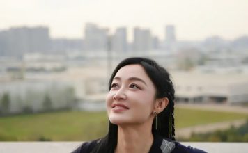 被淘汰还不准拿包 女星怒曝“被赶走”内幕