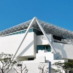 男大生脱光走出厕所 监视器前猥亵被抓