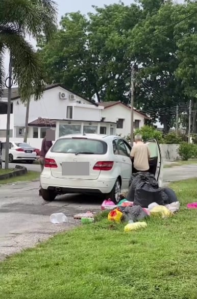 20260405-my-22-Rubbish-ip260405fholb03