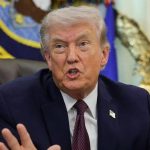 特朗普:霍尔木兹海峡不通 美国绝不停火