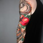 16岁男孩一夜变“大花臂” 父亲崩溃质问商家