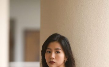 童年照曝光惊艳全网 女星“从小美到大”