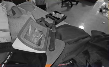 男学生深夜坠楼身亡 隔天房内发现女友尸体