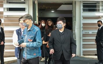 被挡门外后消失 李家媳妇未再现身送别