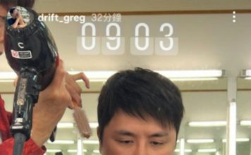 一边办丧事一边开工 李泳豪精神堪忧