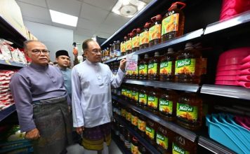 Madani Mart正式登场 安华亲自为首家门店开幕