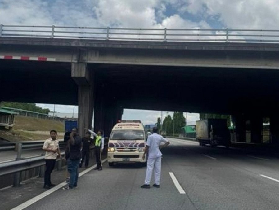 cce6bfb559198222e6999a2cd9b71be4