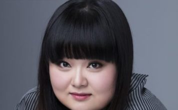 细细粒20年不敢回家 重返老宅当场崩溃痛哭