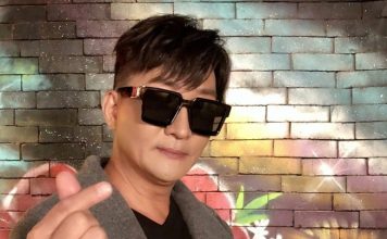 男星退隐5年再登台 一口气连唱3首经典