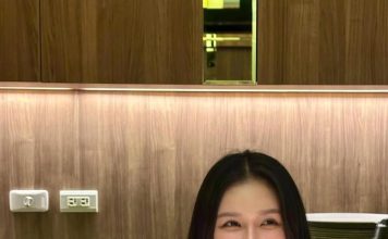 红玫瑰大到像一棵树 大马女神生日排场太夸张