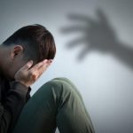 男子旅日侵犯14男长者 妻在老家称绝不离婚