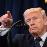 特朗普放狠话 谁在海峡布雷就击沉