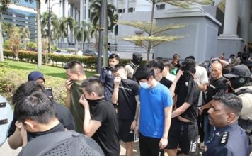 KTV遭多人砸场案 改判10个月监禁