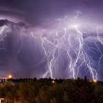 男子一生遭雷击四次 他称“闪电像在找我”