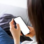 27万买手机号 还要绑15年月费