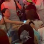 演唱会发生大失控 女粉丝台下爆发肢体冲突