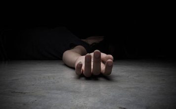 送花计划告吹后 少年在房内轻生不治