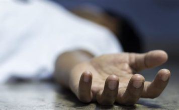 15岁少年连中两枪毙命 警方全力追缉嫌犯