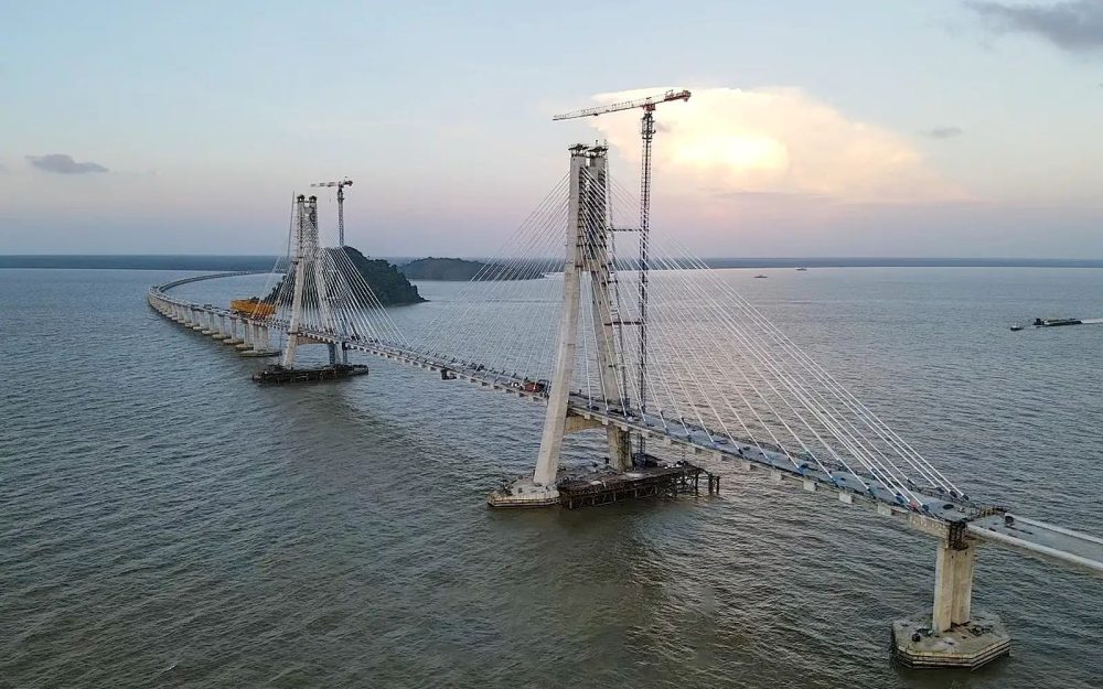 Batang-Lupar-Bridge1300