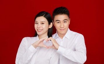 赌王儿子兑现承诺 携妻子在法国再办婚礼
