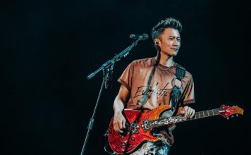 王菲惊喜现身鸟巢 谢霆锋演唱会秒变撒糖现场