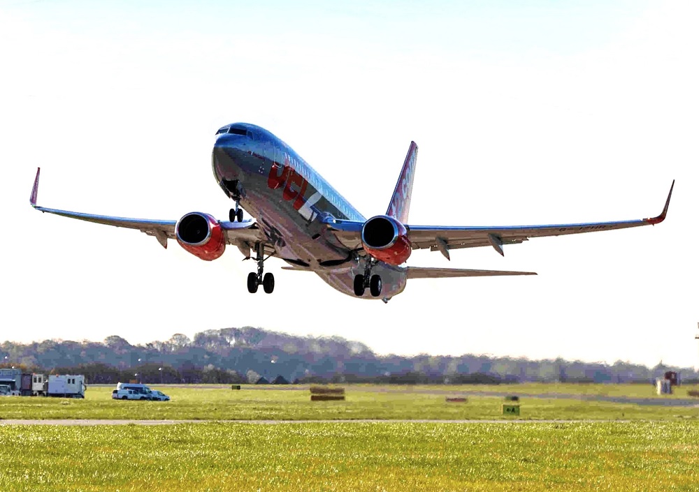 Jet2-737-c-Jet2