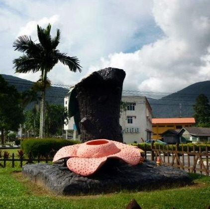 Landmark_of_Lundu_town