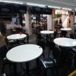 咖啡店频频跳闸一个多月 摊贩被迫丢弃食材损失惨重