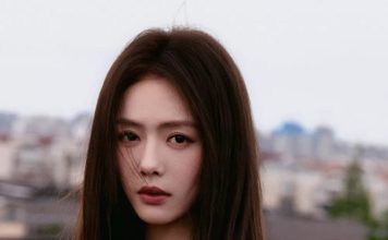 女星酒后直播失控 素颜痛哭停不下来