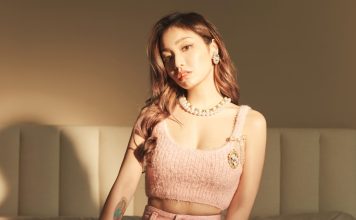 深夜舌吻放闪 女星疑低调当人妻