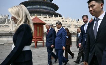 习特会场外爆冲突 美特勤与中方人员传起争执