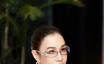 钟丽缇晒火辣曲线 这身材太犯规
