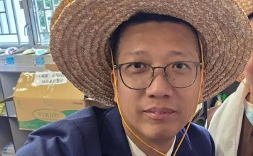 因停车问题失控 校长爆粗骂保安遭停职调查