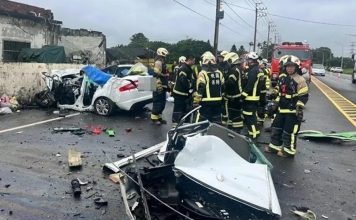 才刚办完父亲告别式 女儿开车遇祸4死2伤