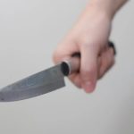 女友同学频上门惹杀机 男子持刀刺死对方