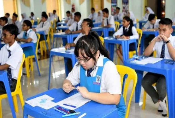 61624674670_peperiksaan