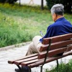 79岁老翁守住百万存款 却换来儿孙断绝来往