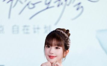 女星回家乡宠粉 自掏腰包请全场吃美食