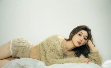 三孩之母状态太逆天 钟嘉欣大秀少女感