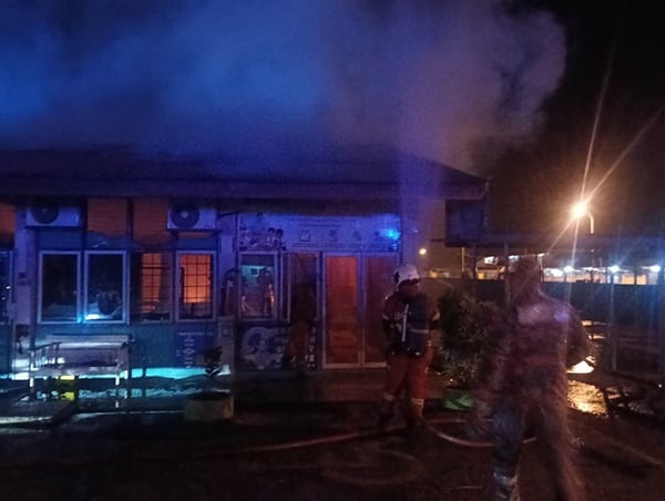 School-fire-night-260622-a3-nore