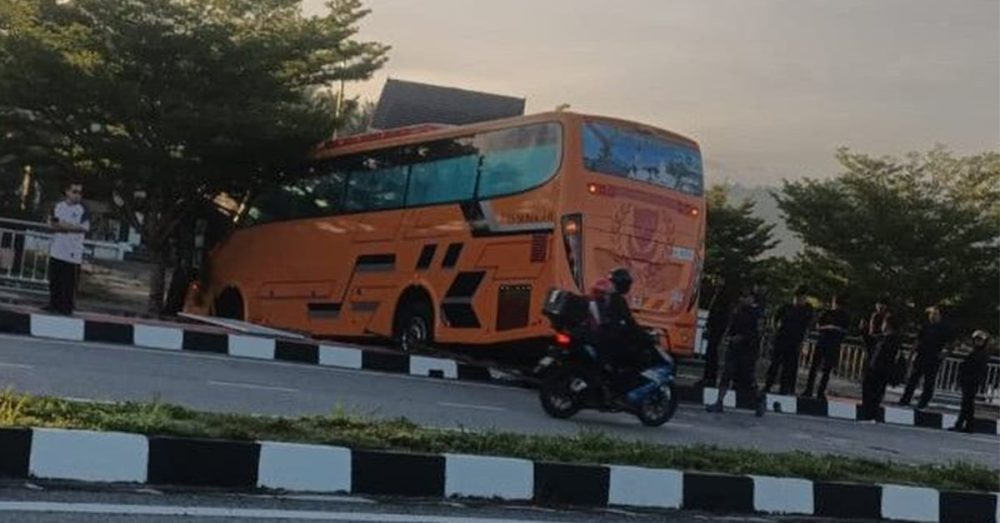 Student-bus-accident-260624-1-1