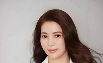 被粉丝围到寸步难行 袁咏仪一个举动圈粉无数