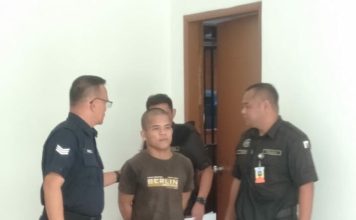 劫财后涉凌辱华裔女 男子被控强奸及伤人