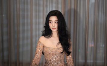 从顶流到路人视角 范冰冰一张生图再次封神