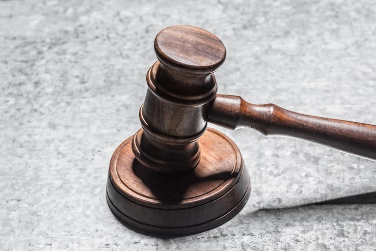 law-composition_93675-129173