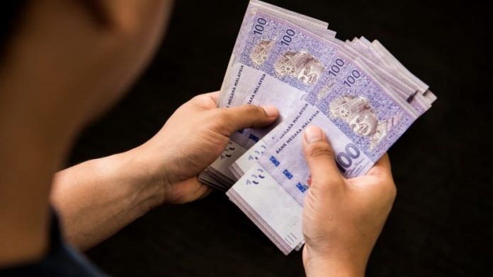 malaysia-ringgit-rm-currenncy-05